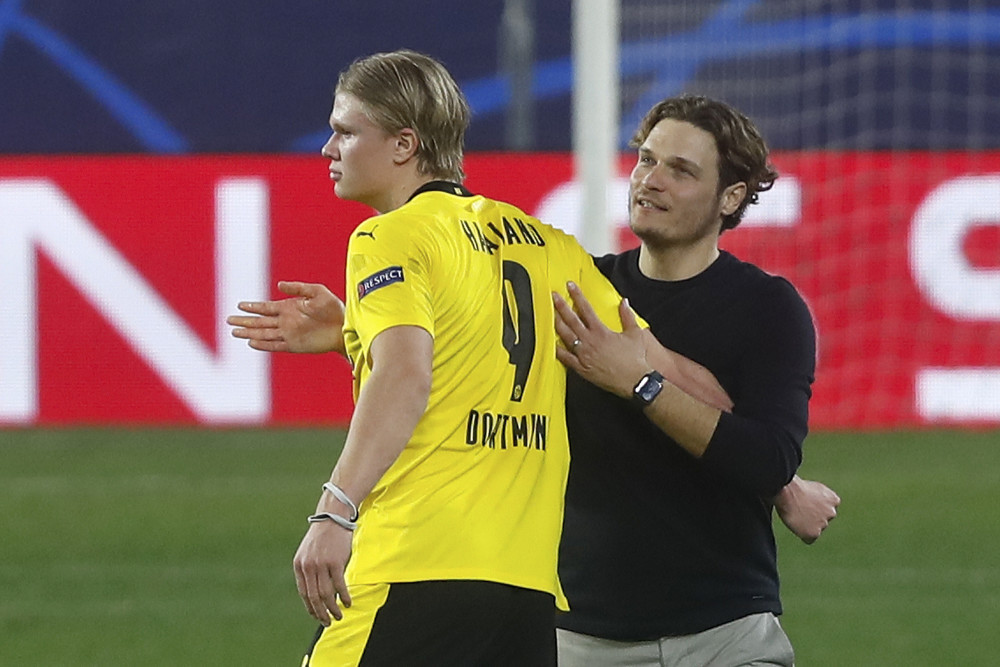 以他卓越的 以他卓越的