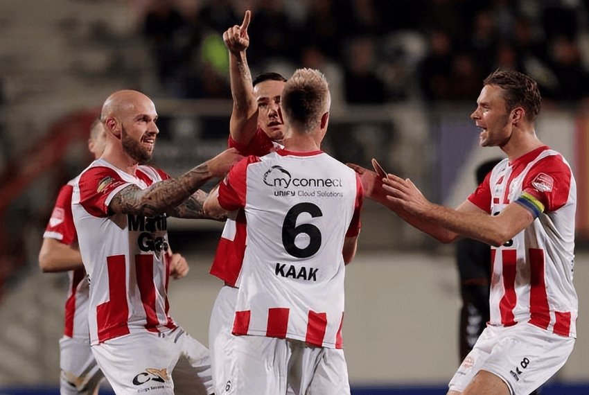 背身控球 背身控球