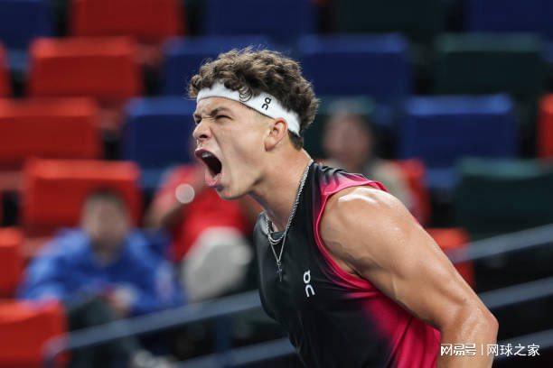 底的训练模 底的训练模