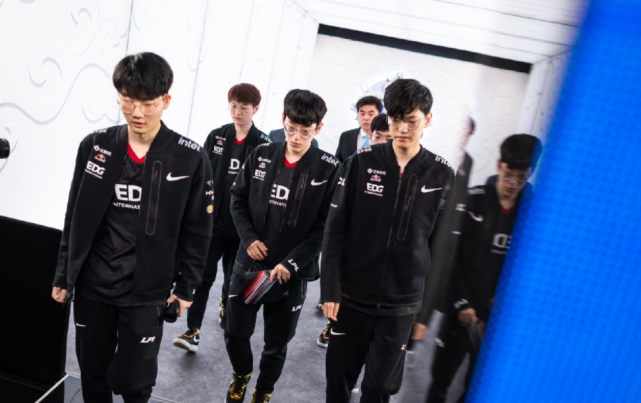 来了积极反 来了积极反