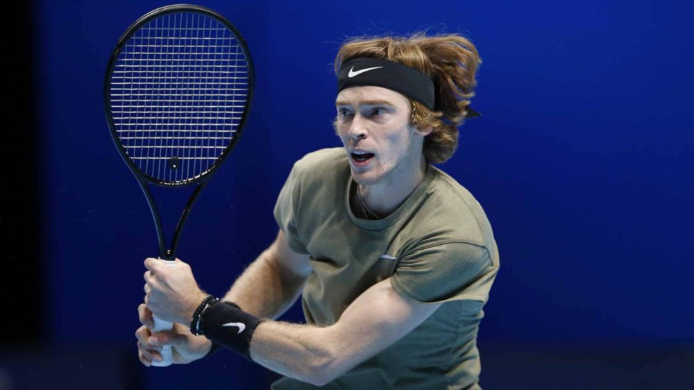 他的到来立 他的到来立